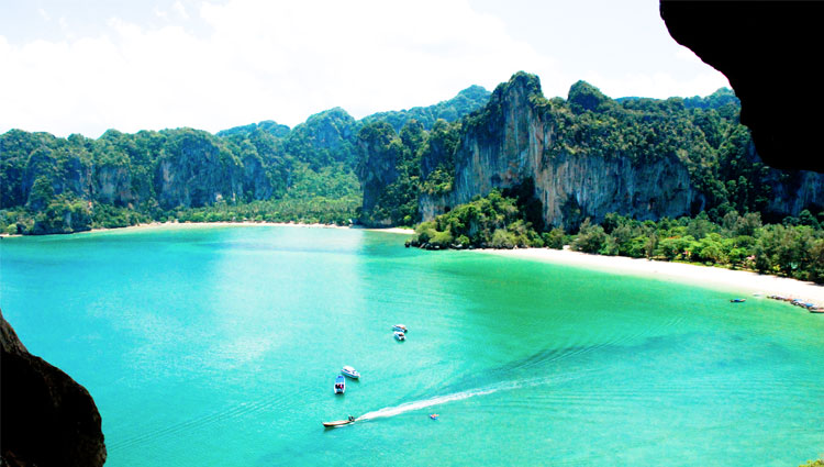 An introduction to Tonsai Bay in Krabi, Thailand