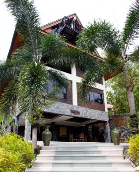 Thara Bayview villa